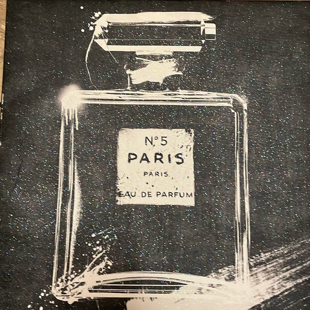 Chanel No. 5 Eau de Parfum Canvas Art - Picture 7 of 17